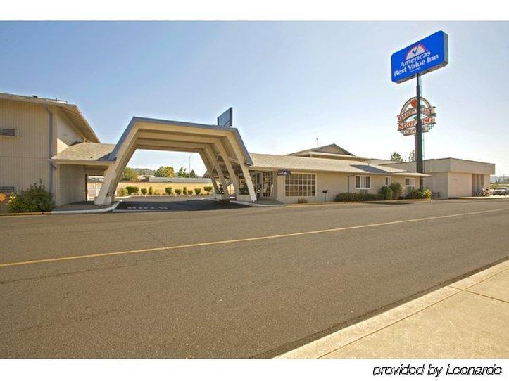 Americas Best Value Inn โรสเบิร์ก ภายนอก รูปภาพ